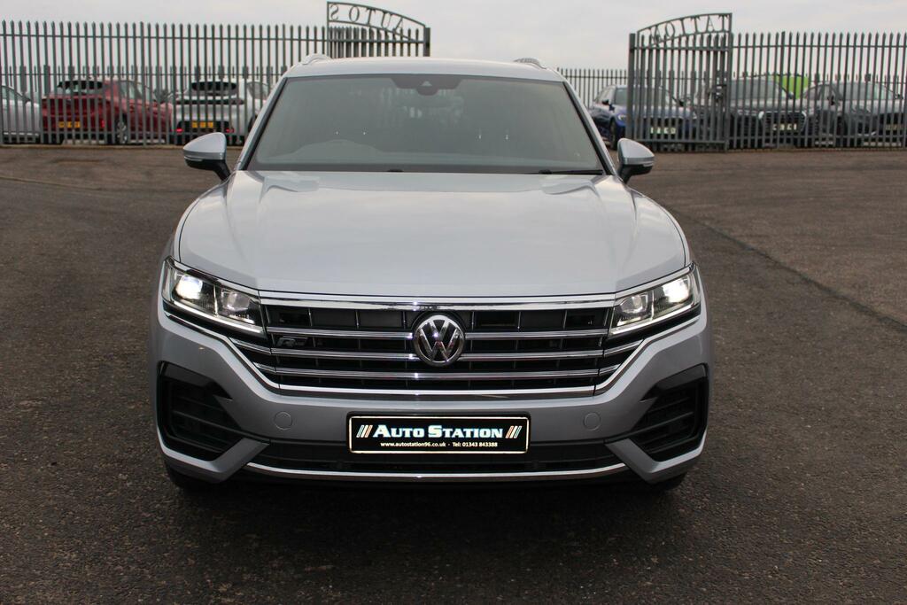 Volkswagen Touareg R-line Tech Silver #3