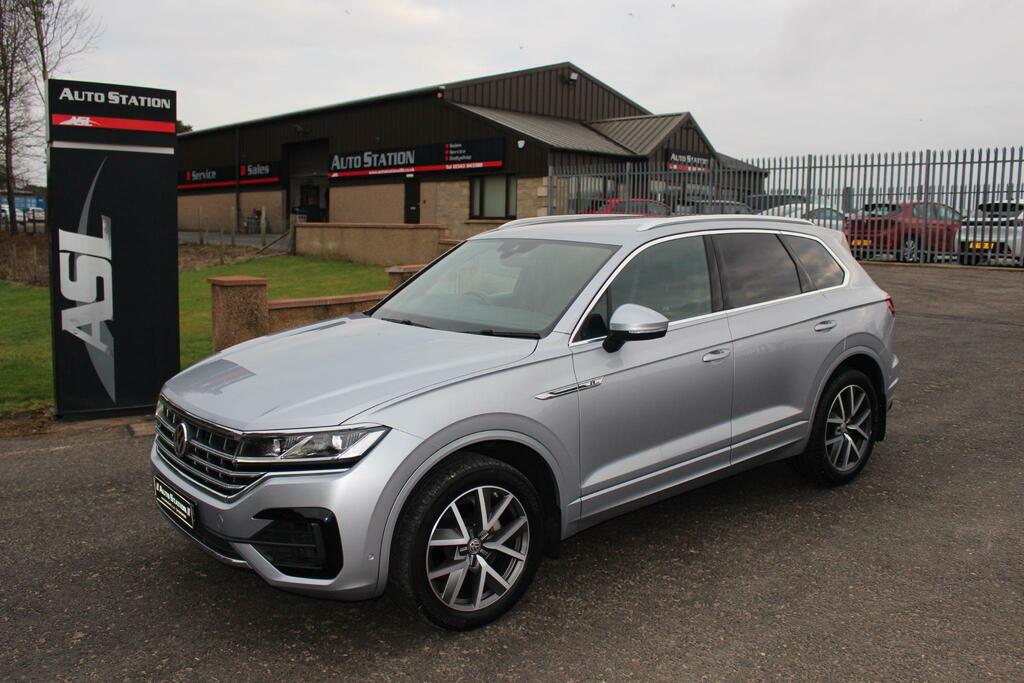 Volkswagen Touareg R-line Tech Silver #2