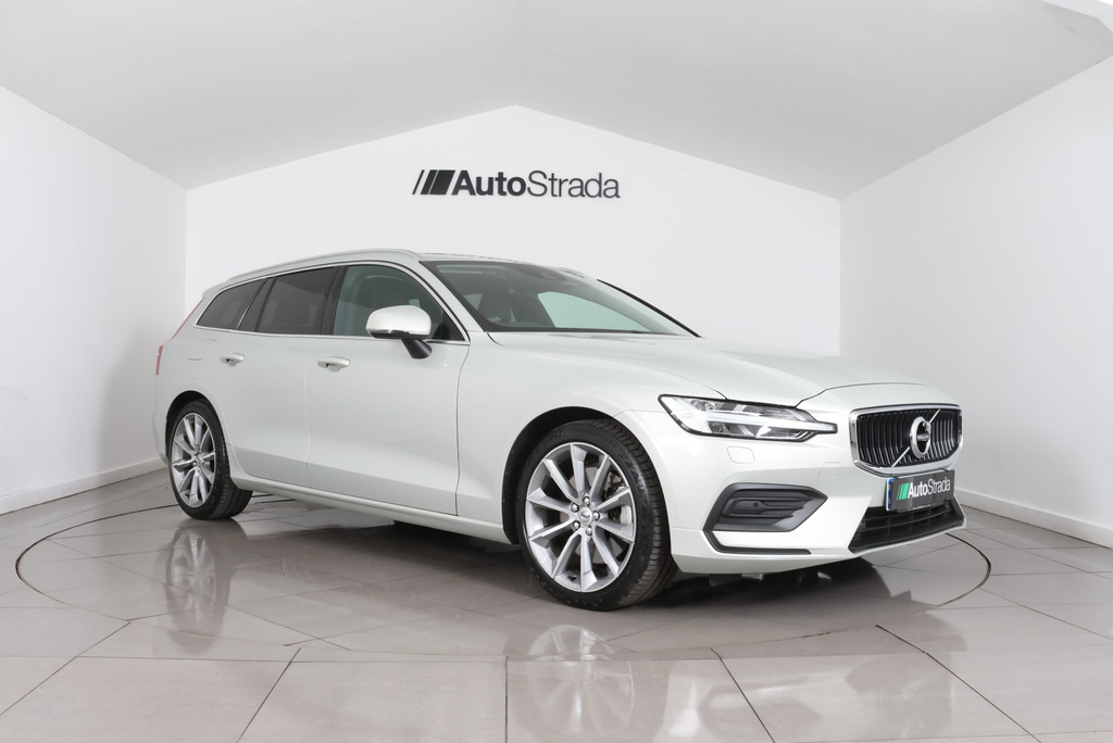 Volvo V60 T5 Momentum Gold #3