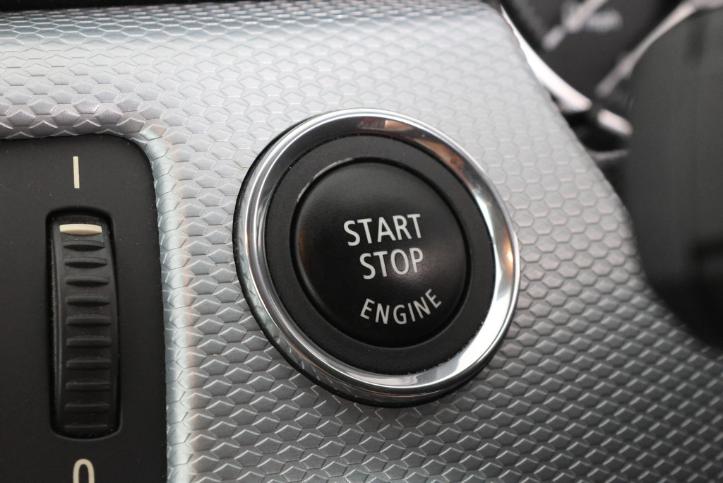 BMW 3 Series 2.0 320D M Sport Euro 5 #16