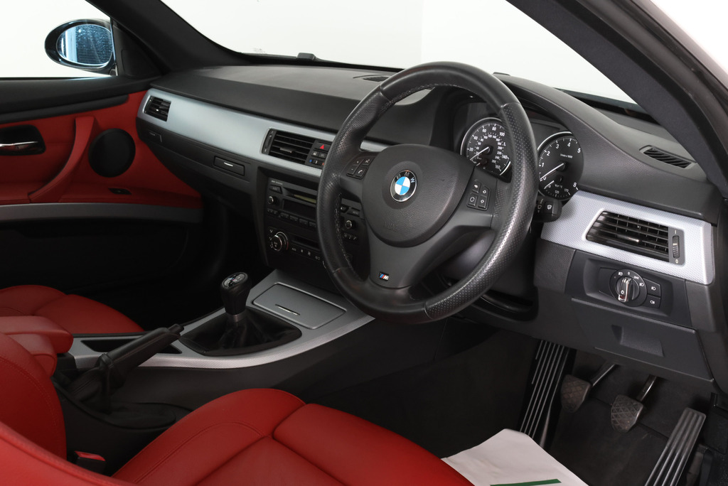 BMW 3 Series 2.0 320D M Sport Euro 5 #14