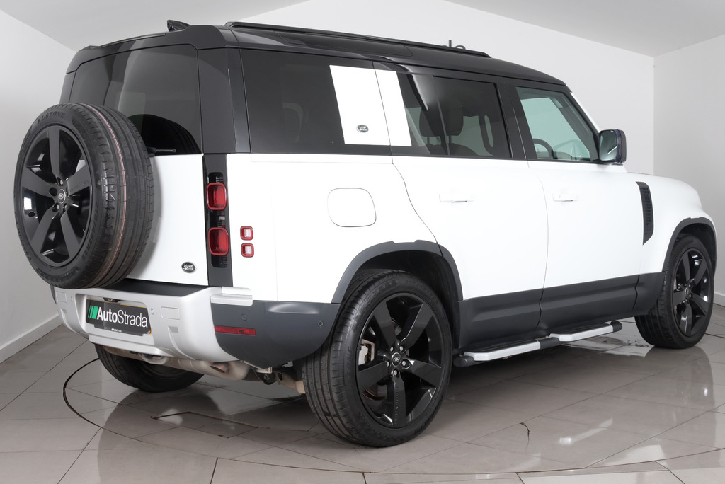 Land Rover Defender 110 2.0 D240 Se 110 6 Seat Black #14