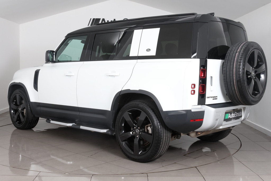 Land Rover Defender 110 2.0 D240 Se 110 6 Seat Black #12