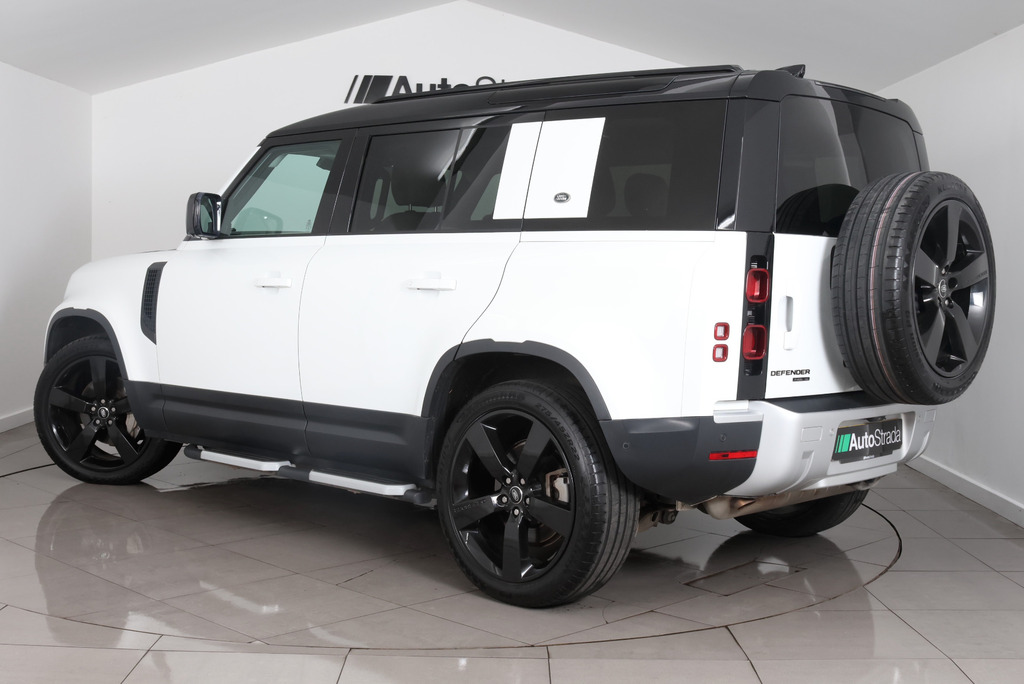 Land Rover Defender 110 2.0 D240 Se 110 6 Seat Black #7