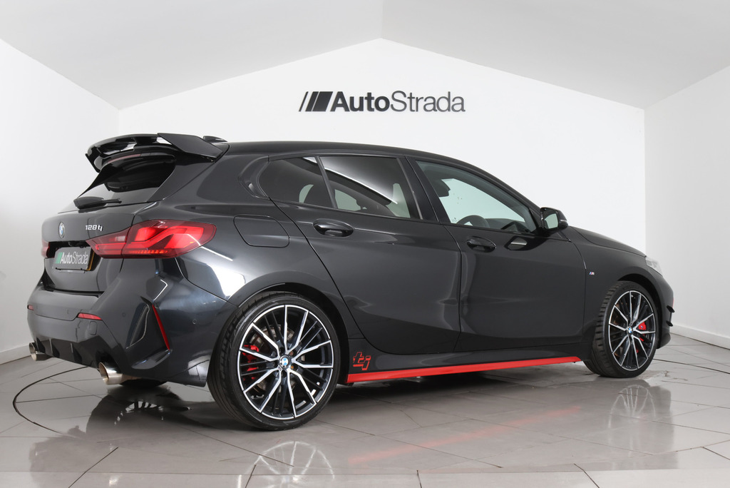 BMW 1 Series 128Ti Hatchback FV70XZZ Black #5