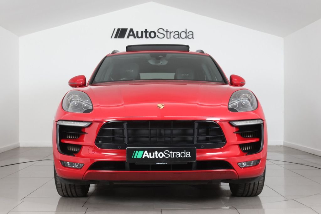 Porsche Macan Gts Pdk SL17ANX Red #2