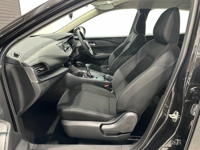 Nissan Qashqai Dig-t Mhev Visia Euro DS22KBY Black #3