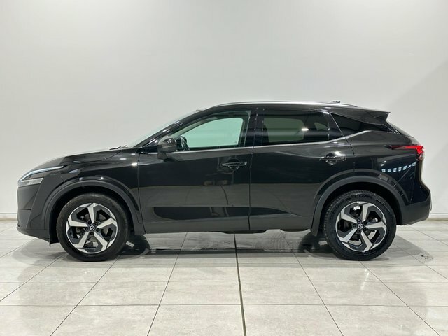 Nissan Qashqai Dig-t Mhev Premiere Edition Black #6