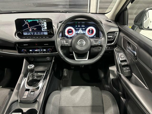 Nissan Qashqai 1.3 Dig-t 158Ps Acenta Xtronic Grey #16
