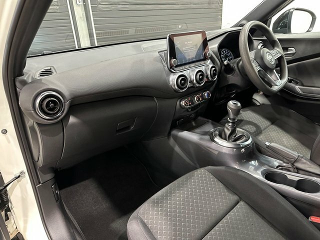 Nissan Juke 1.0 Dig-t 114 N-connecta Blue #41
