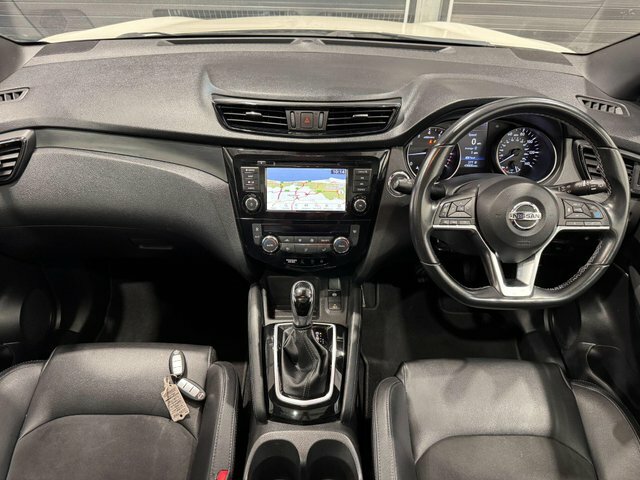 Nissan Qashqai Dig-t N-tec Dct White #2