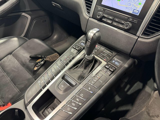 Porsche Macan 3.6T V6 Turbo Suv Pdk 4Wd Euro 6 Ss White #16