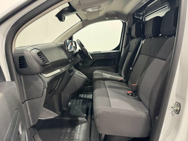 Peugeot E-Expert Professional Standard Panel Van White #2