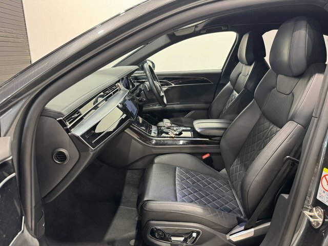 Audi A8 Tfsie V6 60 Black YJ23AHR Black #2