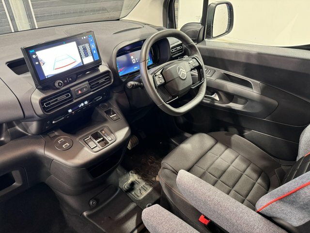 Citroen Berlingo Bluehdi Max M Eat8 Blue #3