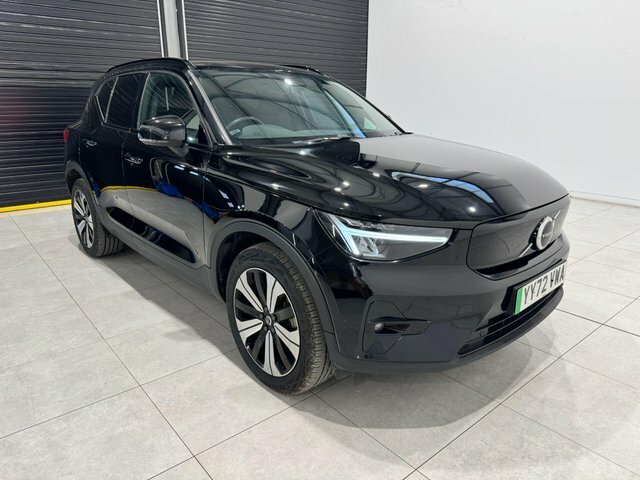 Volvo XC40 69Kwh Plus Black #6