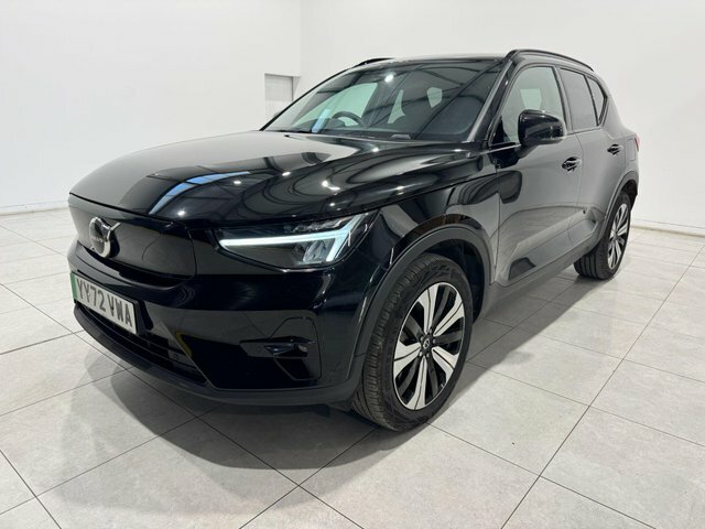 Volvo XC40 69Kwh Plus Black