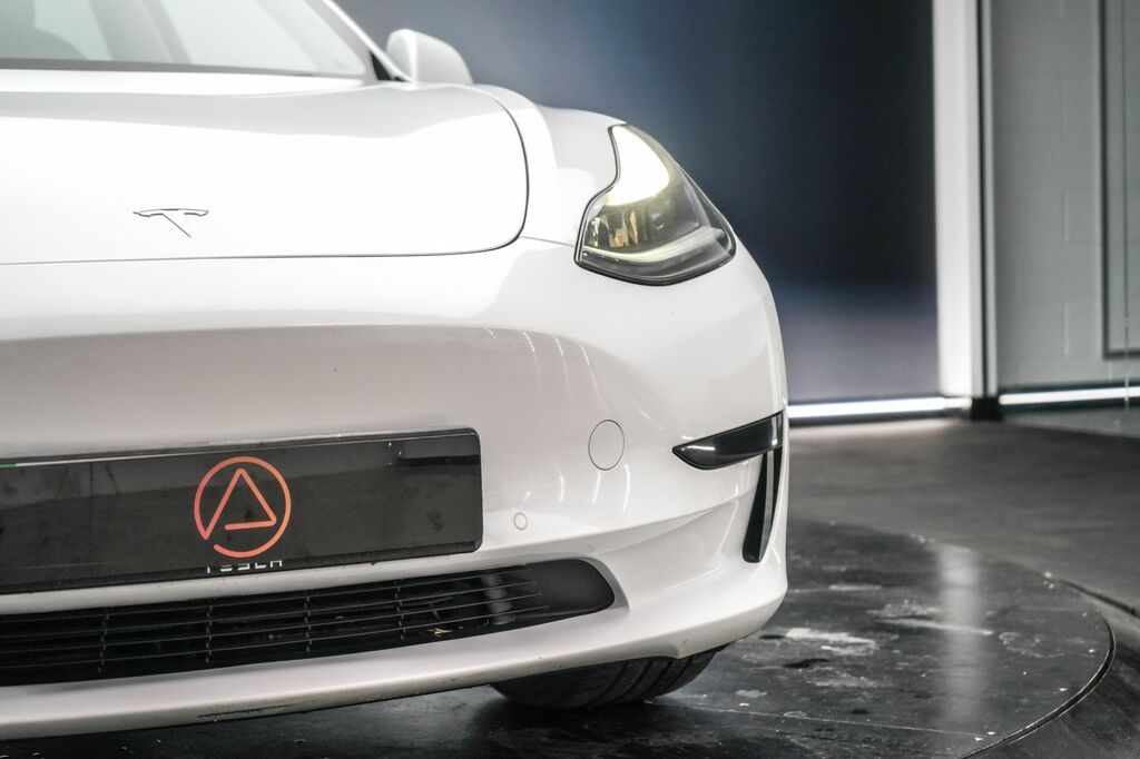 Tesla Model 3 2021 Standard Range Plus Saloon White #6