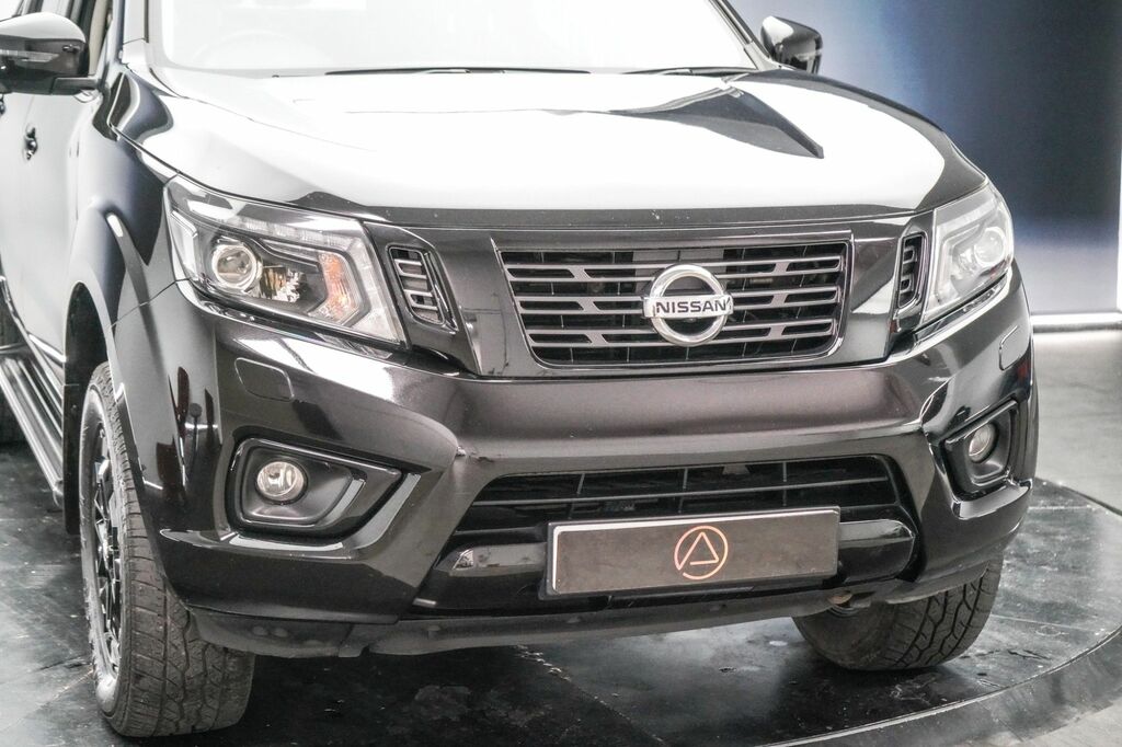 Nissan Navara Navara Double Cab Pick Up Tekna 2.3Dci 190 Tt 4Wd Grey #18