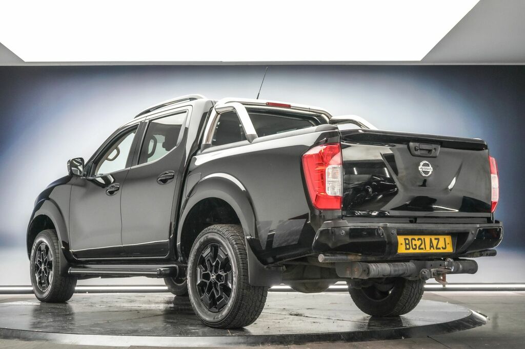 Nissan Navara Navara Double Cab Pick Up Tekna 2.3Dci 190 Tt 4Wd Grey #8