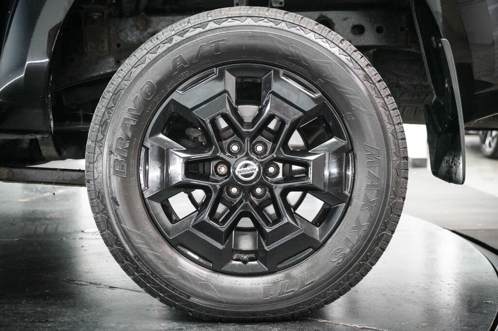 Nissan Navara Navara Double Cab Pick Up Tekna 2.3Dci 190 Tt 4Wd Grey #45