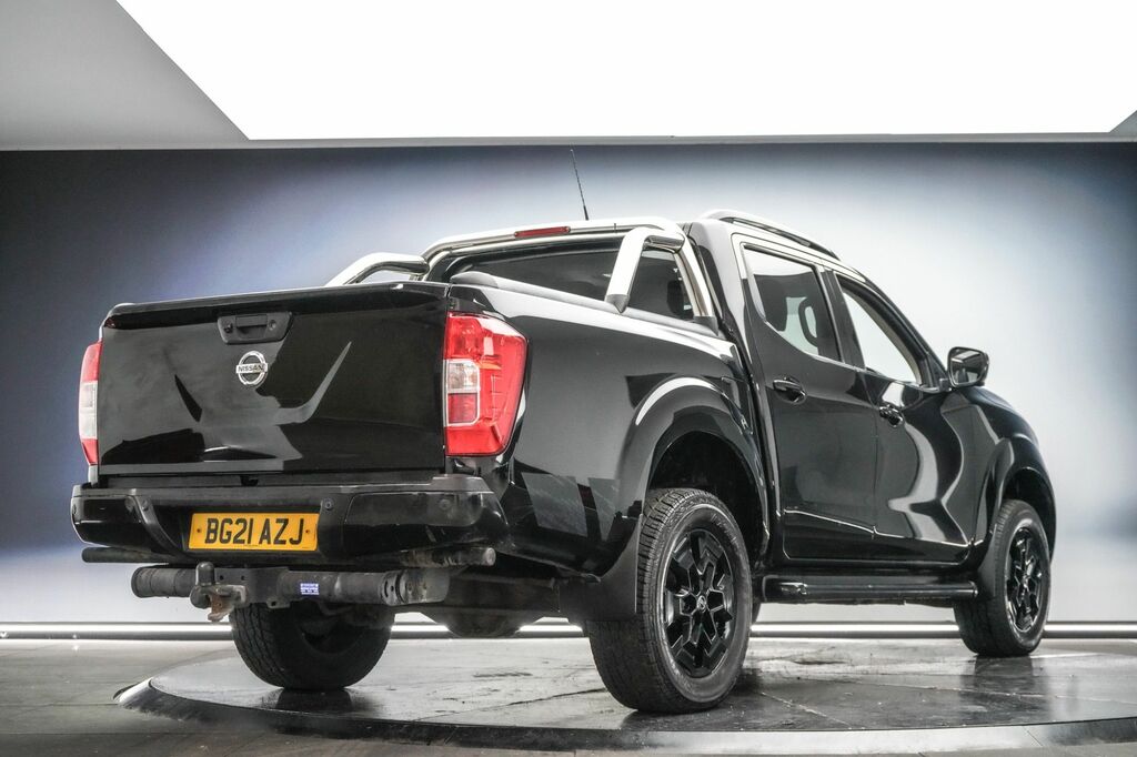 Nissan Navara 2021 2.3 Dci N-guard Pickup Double Cab Black #4