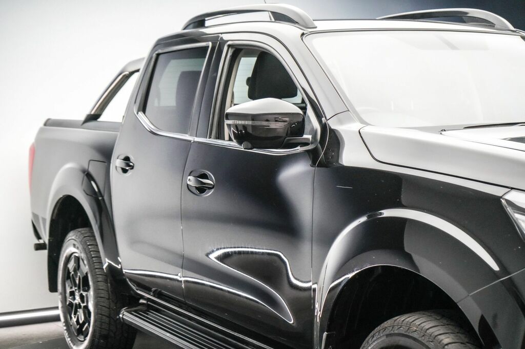 Nissan Navara Navara Double Cab Pick Up Tekna 2.3Dci 190 Tt 4Wd Grey #22