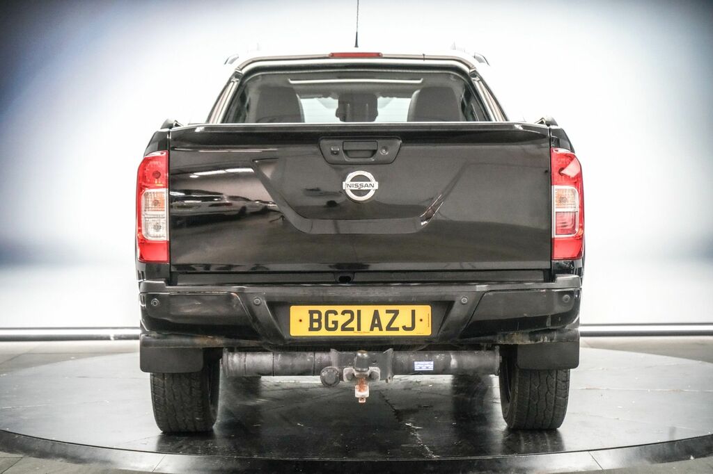 Nissan Navara Navara Double Cab Pick Up Tekna 2.3Dci 190 Tt 4Wd Grey #13
