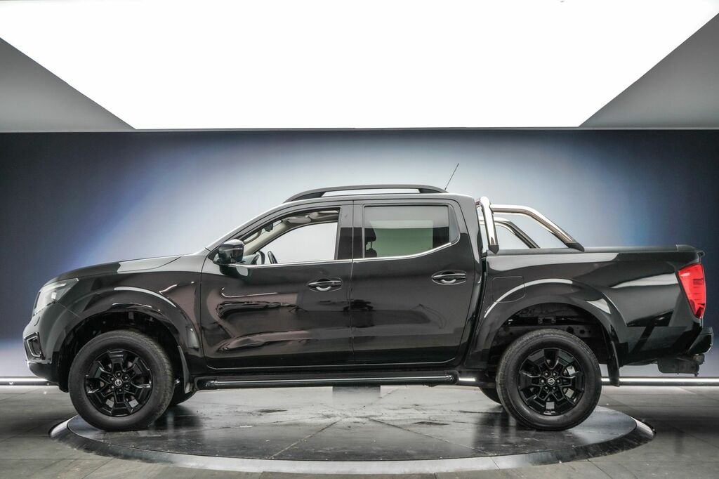 Nissan Navara Navara Double Cab Pick Up Tekna 2.3Dci 190 Tt 4Wd Grey #15