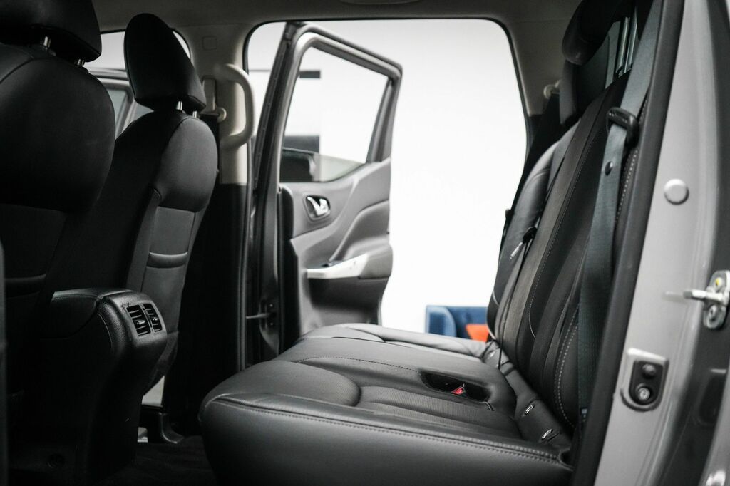 Nissan Navara Dci 190 N-guard 4Wd Double Cab With Rollnlock To Grey #32