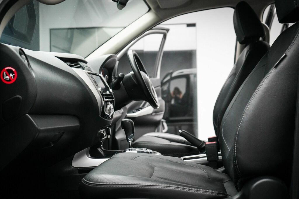 Nissan Navara Dci 190 N-guard 4Wd Double Cab With Rollnlock To Grey #31