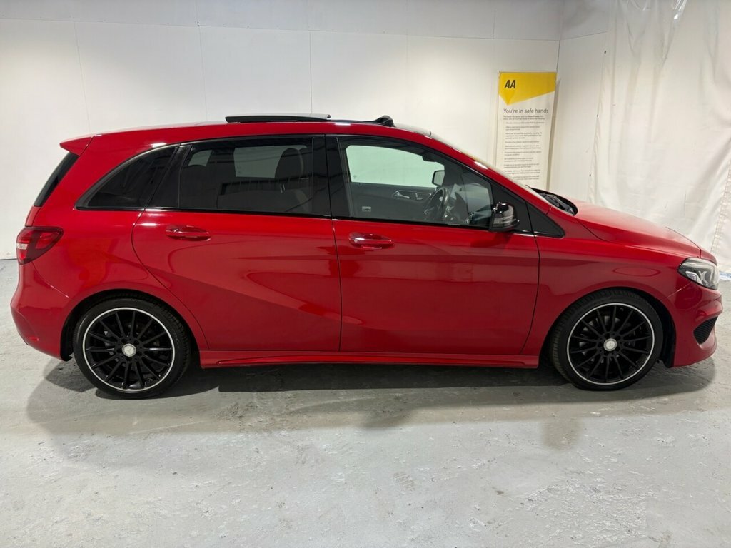 Mercedes-Benz B Class 2.1L Amg Line Red #3