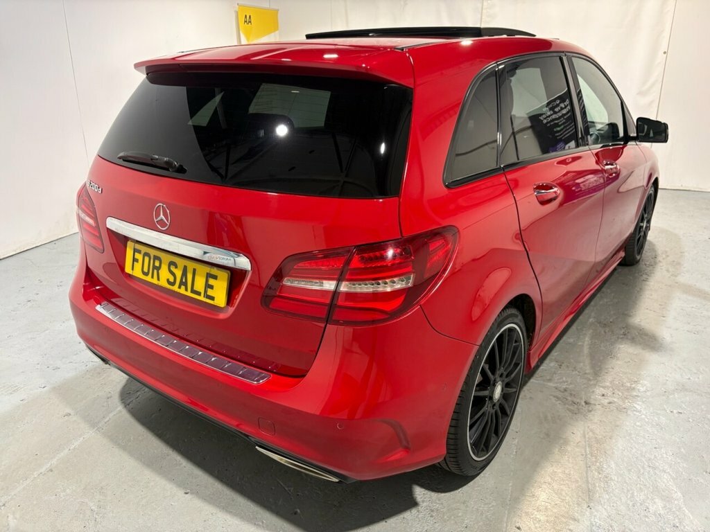 Mercedes-Benz B Class 2.1L Amg Line Red #6