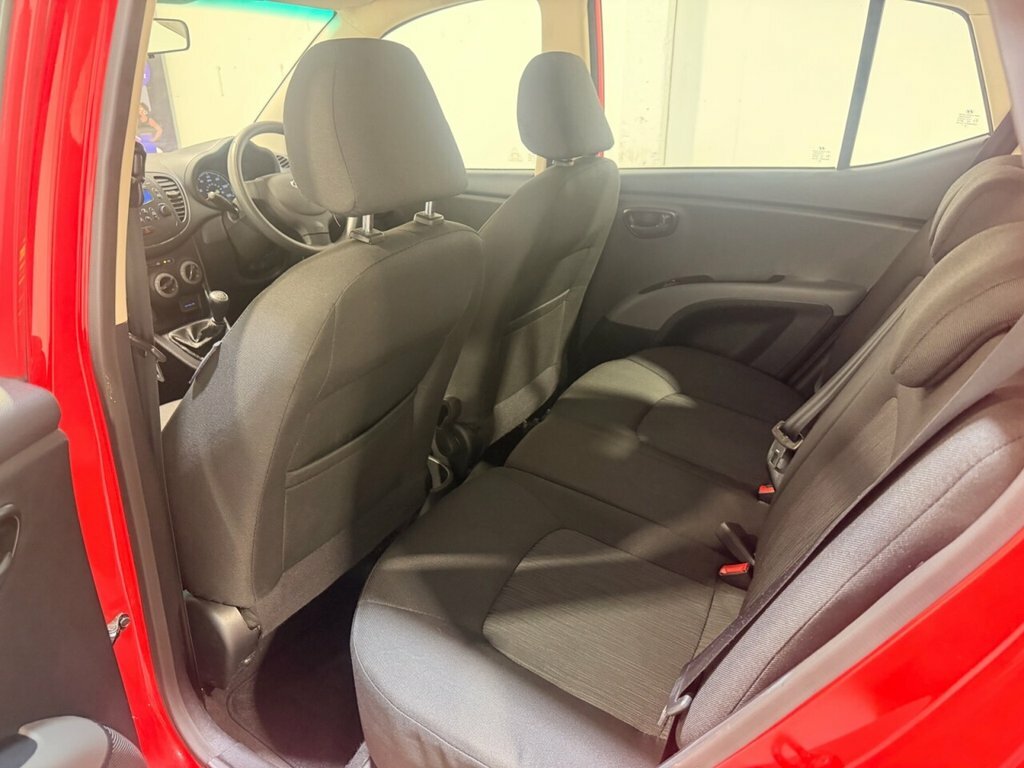 Hyundai I10 1.2 Active Hatchback Euro 5 85 Red #42