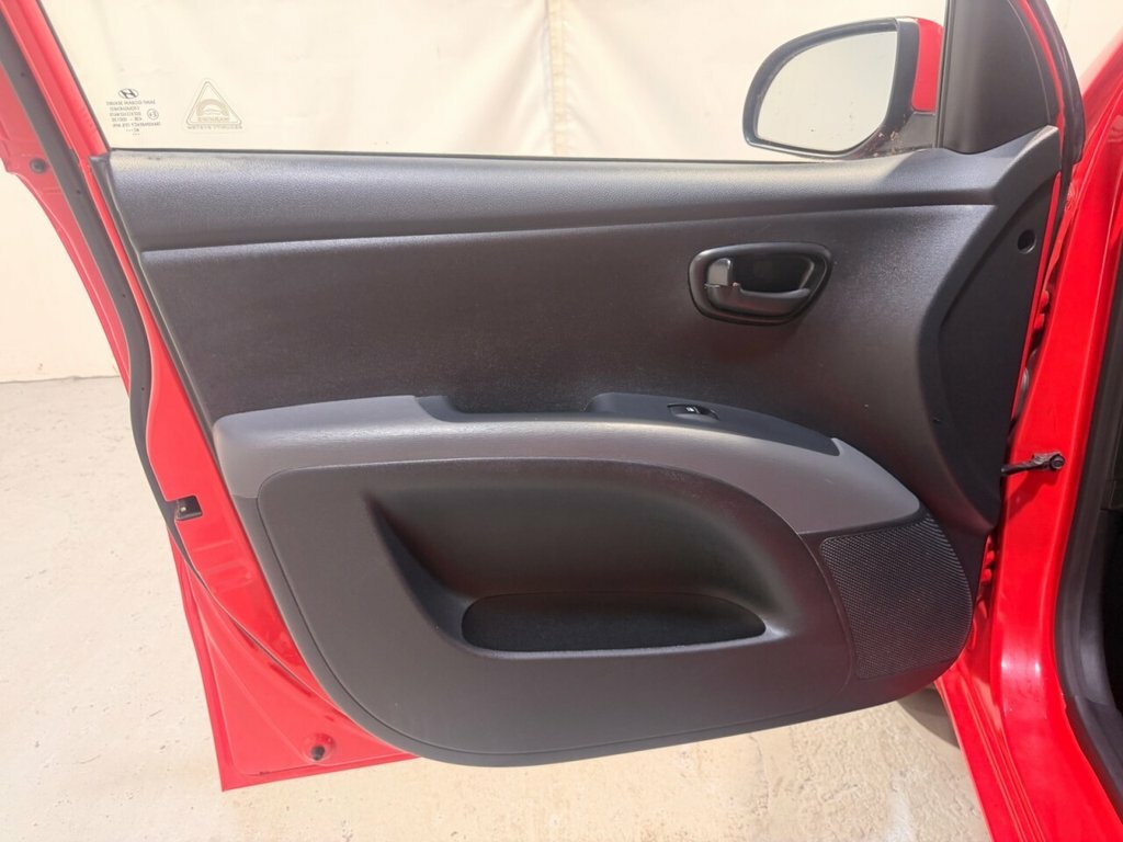 Hyundai I10 1.2 Active Hatchback Euro 5 85 Red #47