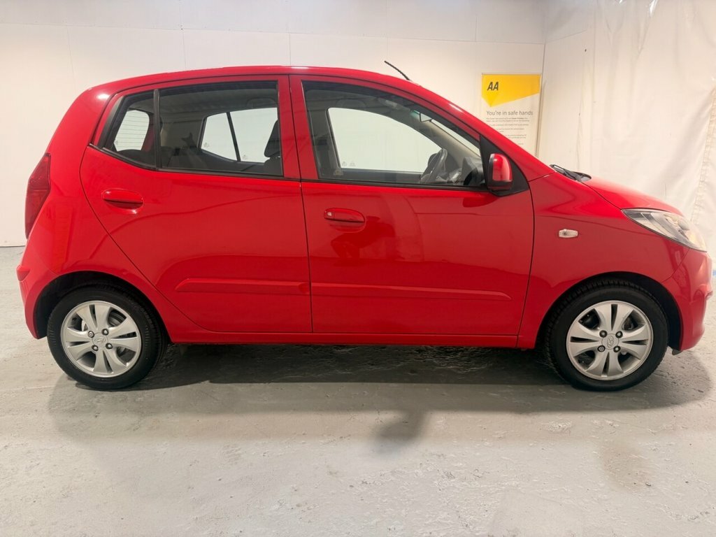 Hyundai I10 1.2 Active Hatchback Euro 5 85 Red #16