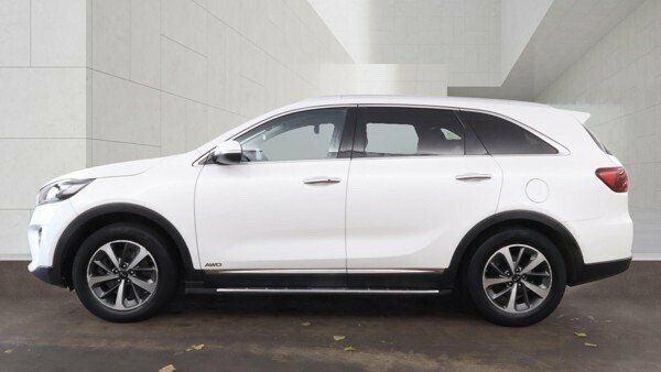Kia Sorento 2.2L Kx-3 White #3