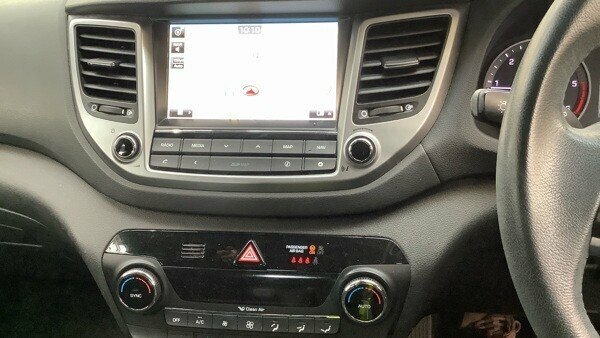 Hyundai Tucson 1.7L Se Nav Black #4