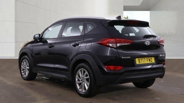 Hyundai Tucson 1.7L Se Nav Black #2