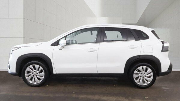 Suzuki S Cross 1.4L Motion White #3