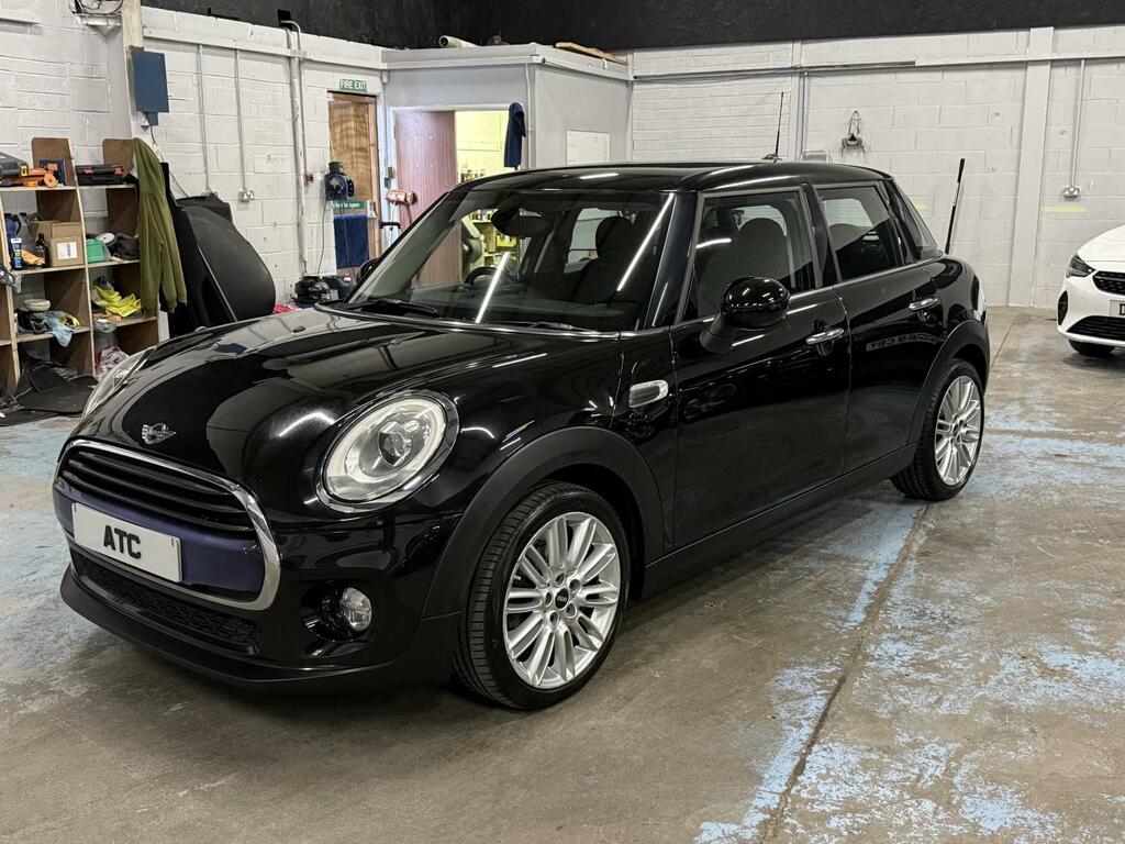 Mini Hatch 1.5 5-Door Hatch Cooper D DS66AEB Black #3