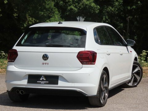 Volkswagen Polo Mk6 Hatchback 1.0 Tsi 95Ps Active White #4