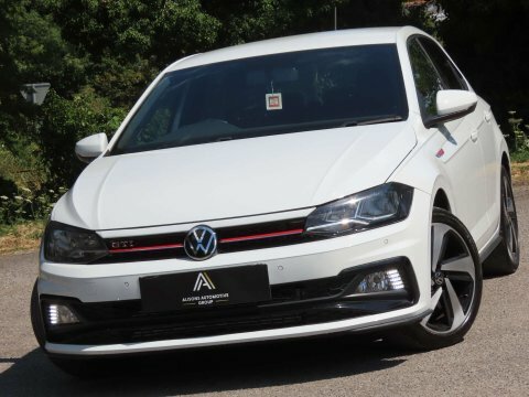 Volkswagen Polo Mk6 Hatchback 1.0 Tsi 95Ps Active White #1