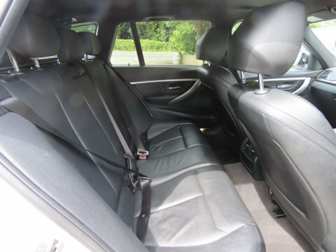 BMW 3 Series 2.0 330E M Sport 181 Bhp Blue #9