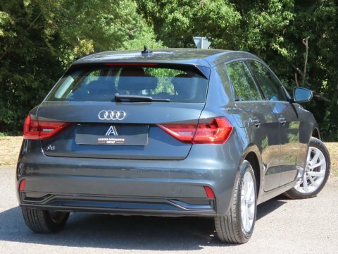 Audi A1 1.0 Tfsi 30 Grey #4