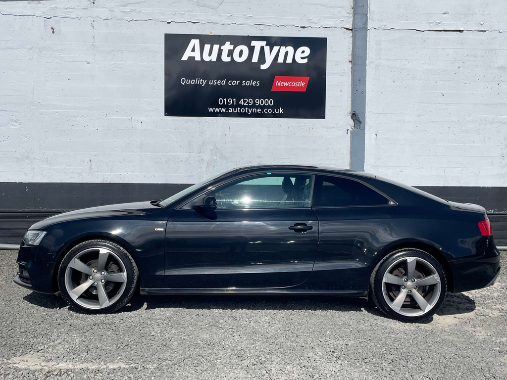 Audi A5 Black Edition Coupe Multitronic Euro 5 Ss PE64WJJ #5