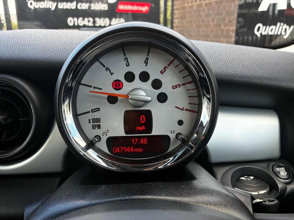 Mini Clubman 1.6 One D Euro 5 Ss Silver #18