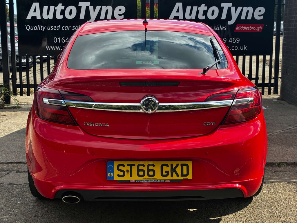 Vauxhall Insignia 1.4I Turbo Sri Nav Hatchback Eur White #7
