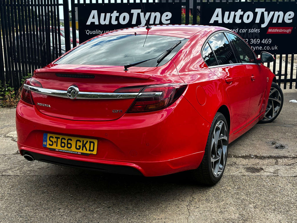 Vauxhall Insignia 1.4I Turbo Sri Nav Hatchback Eur White #8