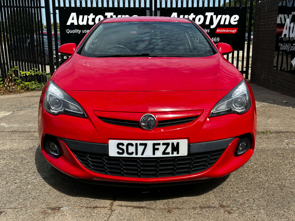 Vauxhall Astra GTC Turbo Limited Edition Coupe Euro 6 #2
